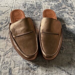 FitFlop Serene Metallic Mule
